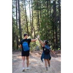 Alps Mountaineering Vapor 16 -Outdoor World alps sly park 001 2